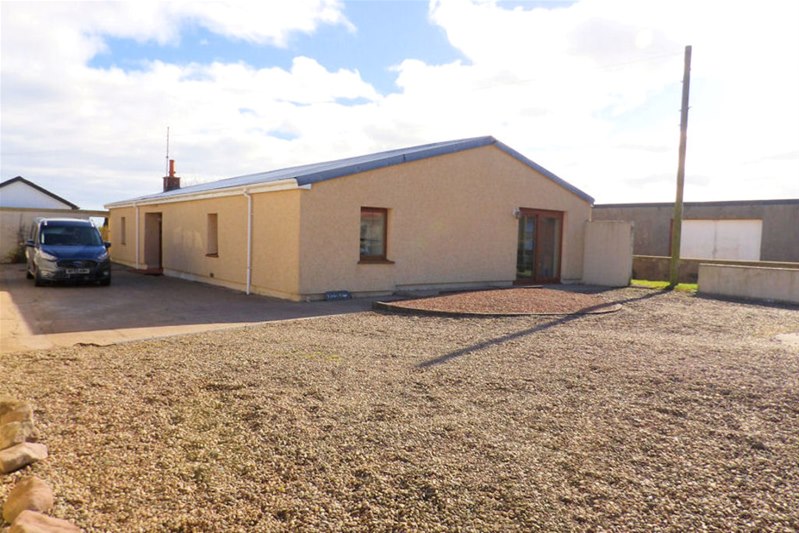 Detached Bungalow, Links View, Southend, PA28 6RW